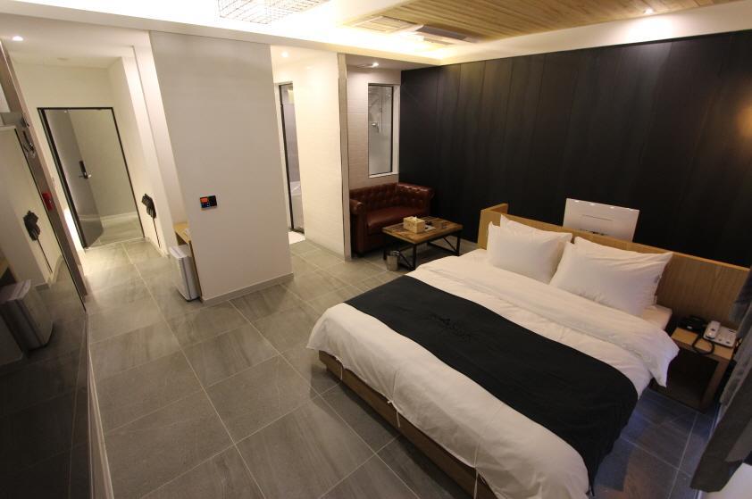 Instar Tourist Hotel Daegu Exterior foto