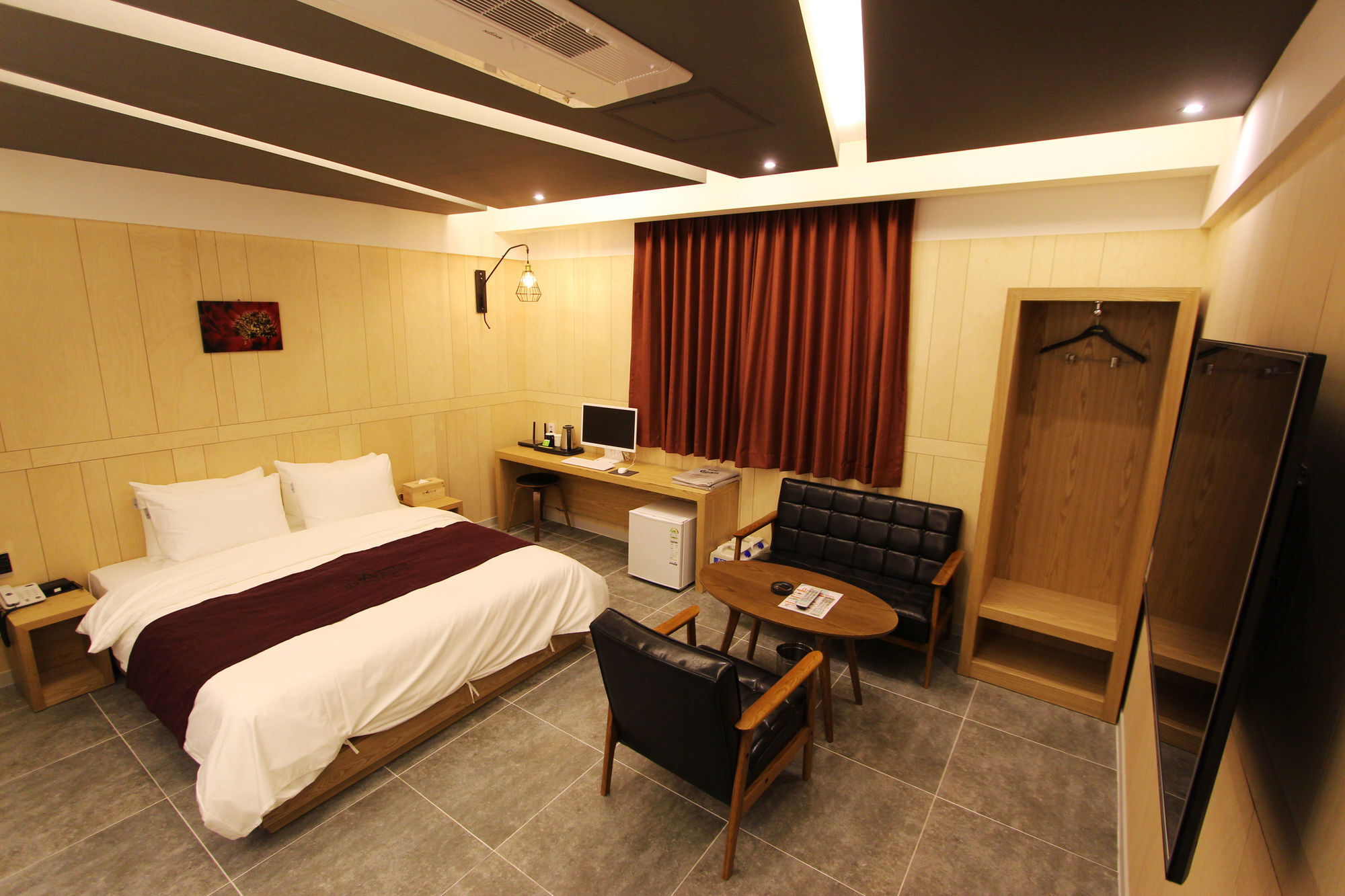 Instar Tourist Hotel Daegu Exterior foto